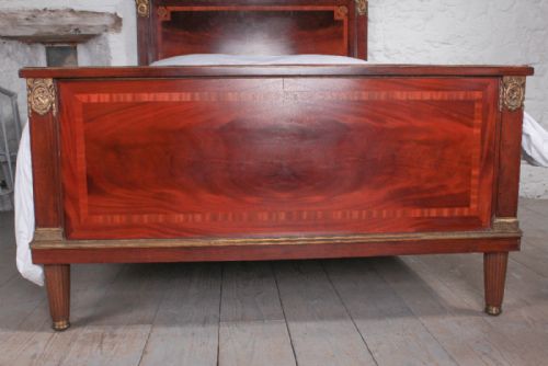 fig 3. French mahogany 5Ft king size bed