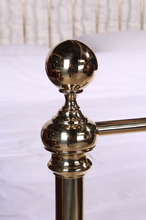 fig 1. Quality Classic Victorian 5Ft king size all brass bed by Maple and Co