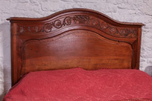fig 2. French 5Ft king size cherry Provencal style bed