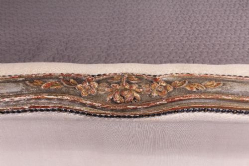 fig 2. Beautiful original paint work king size 5Ft upholstered Lit Bateau