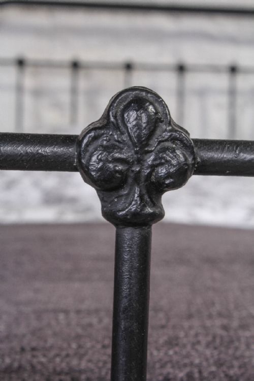 fig 2. Simple black all iron French 5Ft king size