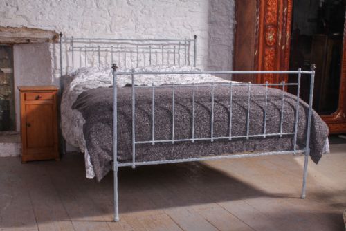 Exquisitely Simple Early 5ft King Size Forged Iron Bed