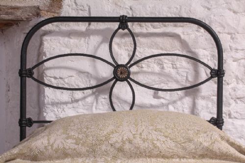 fig 1. Pair of single no end black iron Irish beds
