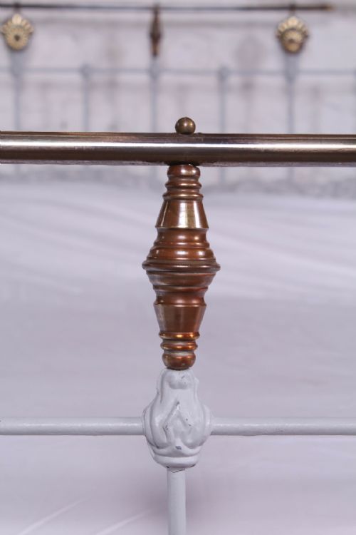 fig 2. Attractive king size 5Ft French iron bed with brass detail