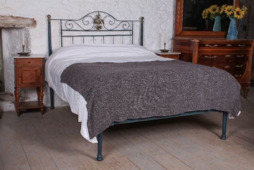 Very Early Iron and Brass No End 5ft King Size Bed