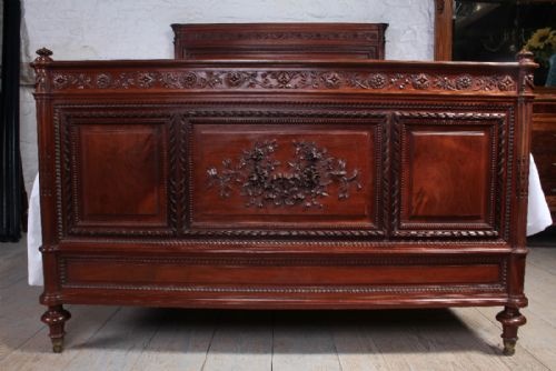 fig 1. Exceptional quality king size mahogany bed and matching bedside