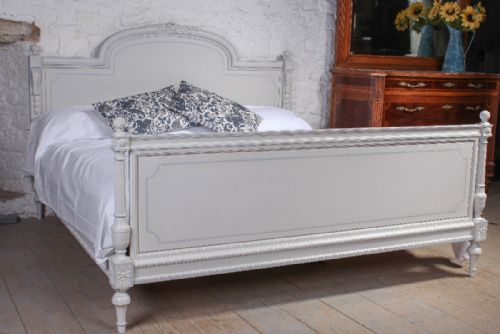 Attractive French Super King Size 6ft Painted Bed with Fluted Posts