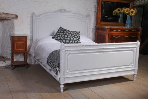 Empire Style French King Size Painted Bed.

empire Style French King Size Painted Bed