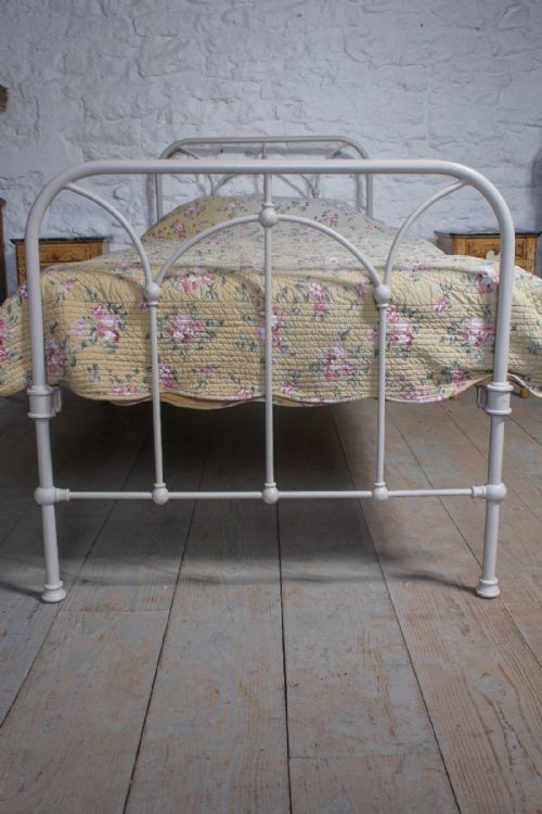 fig 1. Pretty and simple single iron bed