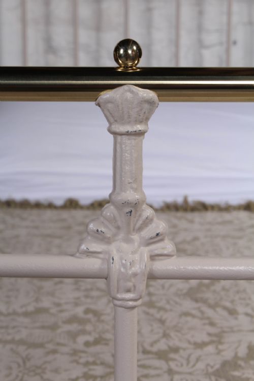 fig 2. Classic Victorian 6Ft super king size brass and iron bed