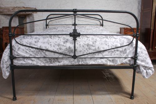 fig 1. All iron black Irish cottage style bed
