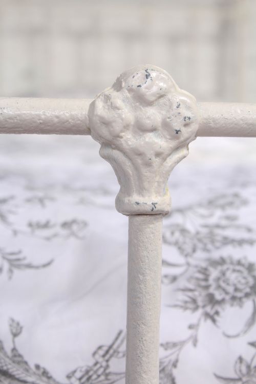 fig 3. Classic Victorian aged white and brass kings size bed
