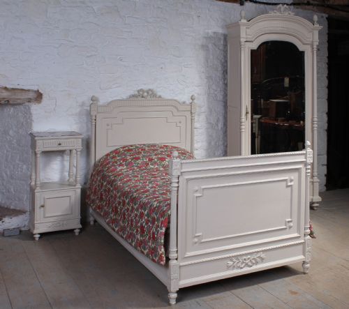 Louis Xvi Style Painted Bedroom Suite with Super Single Bed.
