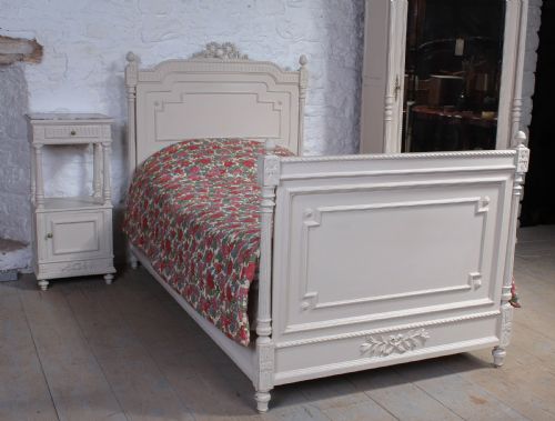 fig 1. Louis XVI style painted bedroom suite with super single bed.