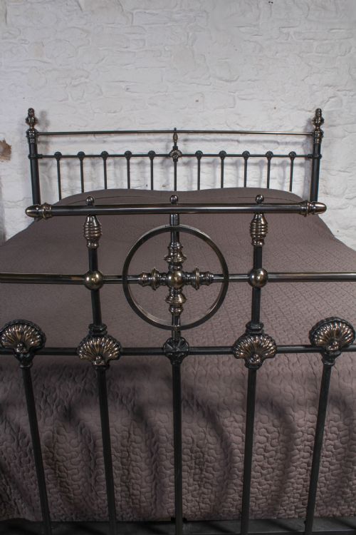 fig 2. Fabulous super king size 6Ft Victorian brass and iron bed