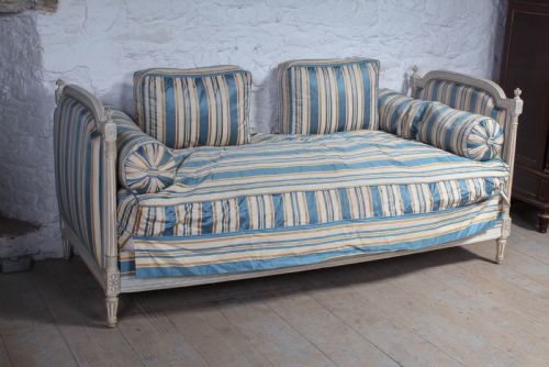Pretty French Single Painted and Upholstered Day Bed