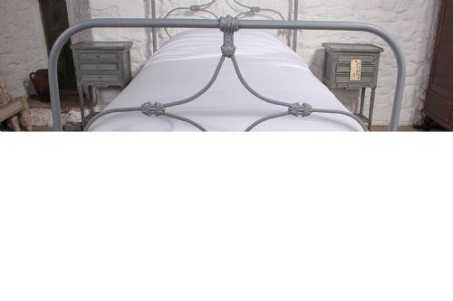 fig 2. Irish super single all iron bed
