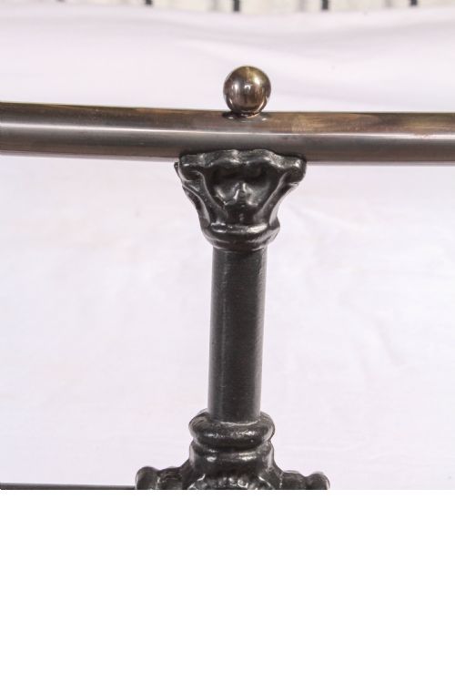 fig 3. Black and aged brass 5Ft king size classic bed