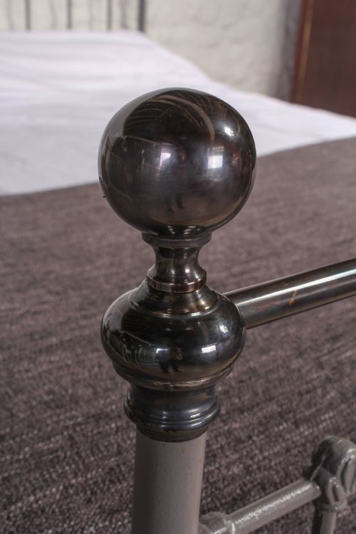 fig 3. Classic Victorian brass and grey iron 5Ft kingsize bed