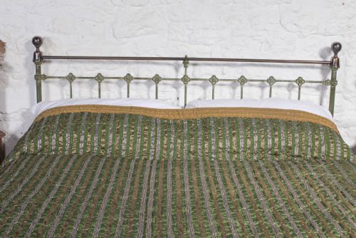 fig 2. Gorgeous king size 5Ft Victorian brass and iron bed