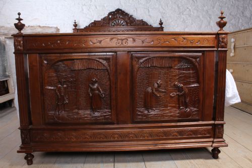 fig 1. Lovely carved oak Bretton double marriage bed
