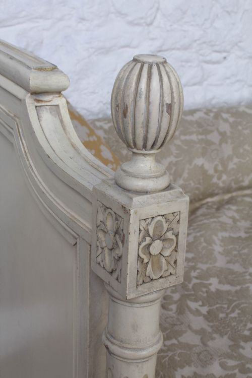 fig 2. Pretty French Empire style painted day bed