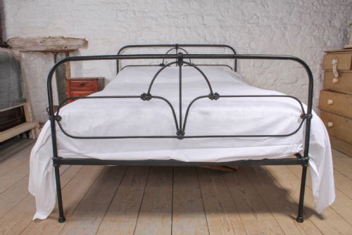 fig 1. Simple all iron Irish kingsize bed