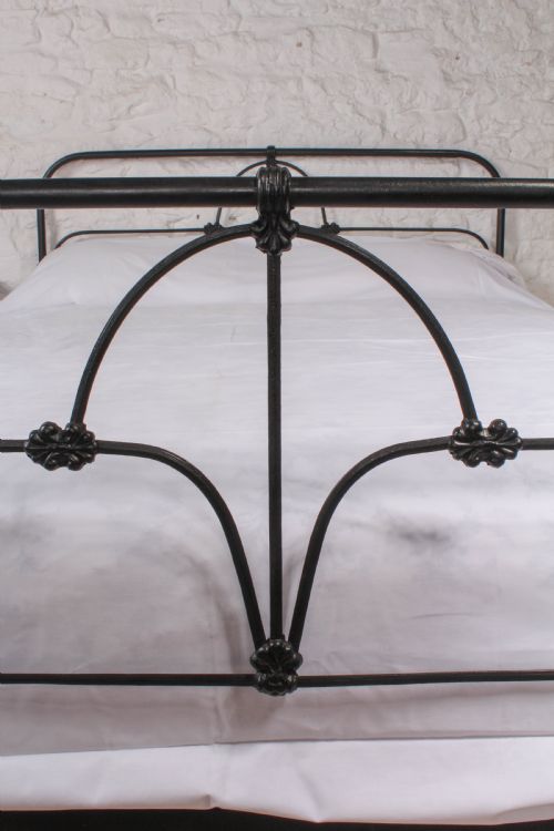 fig 3. Simple all iron Irish kingsize bed