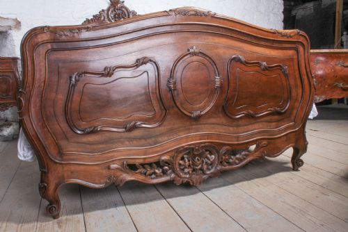 fig 3. Solid walnut Rococo kingsize bed with bedsides