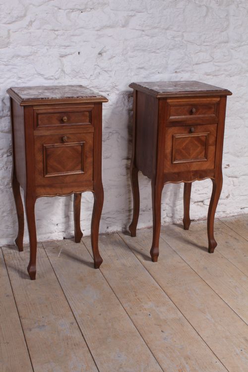 Nice Pair of Louis Xv Walnut Bedsides