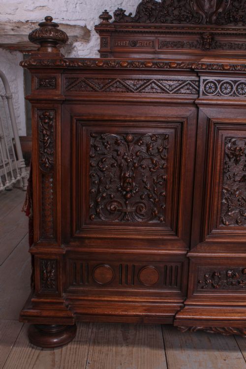 fig 3. Beautiful carved walnut Neo-Renaissance king size bed