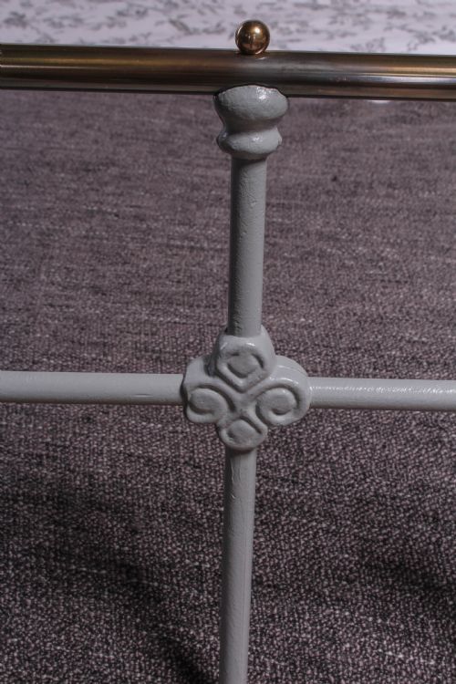 fig 2. King size Classic Victorian grey and brass bed