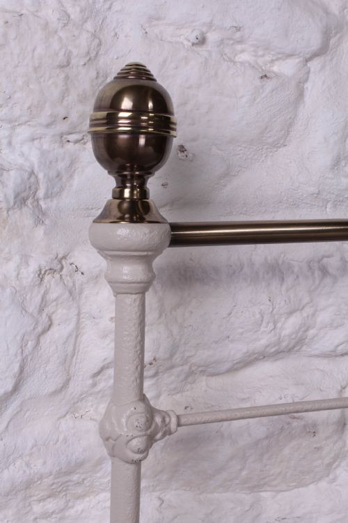 fig 3. Individual classic Victorian no end double bed