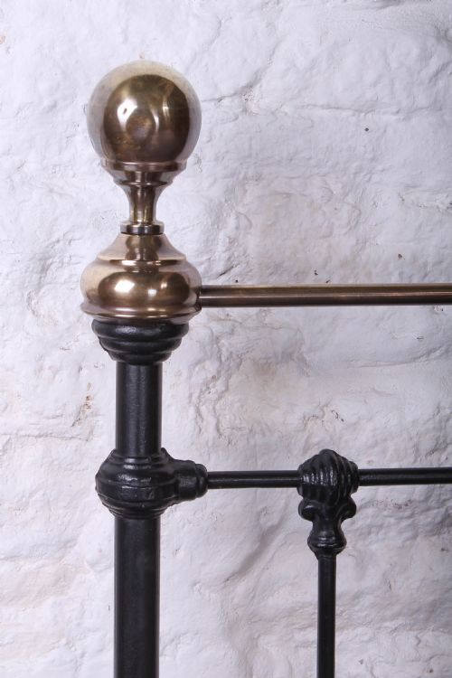 fig 2. Super king size 6Ft classic Victorian no end bed