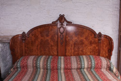 fig 2. Rare fabulous double corbeille burr walnut Emperor size bed