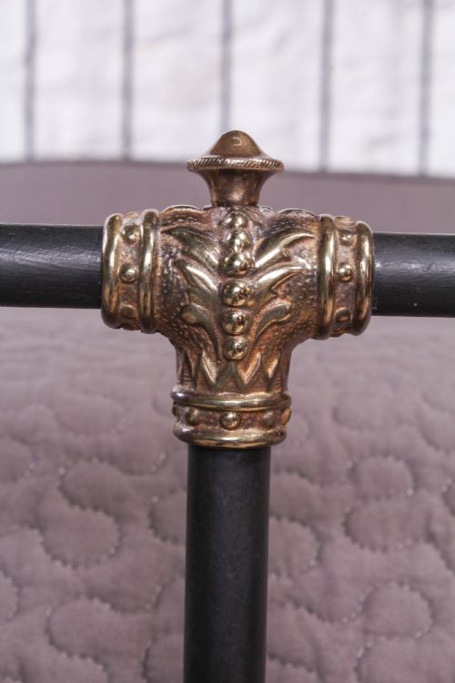 fig 5. Elegant and stunning king size Winfield bed