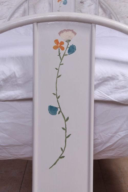fig 2. Pretty simple painted iron single bed
