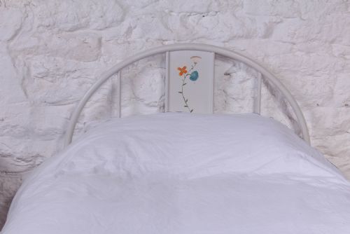 fig 3. Pretty simple painted iron single bed