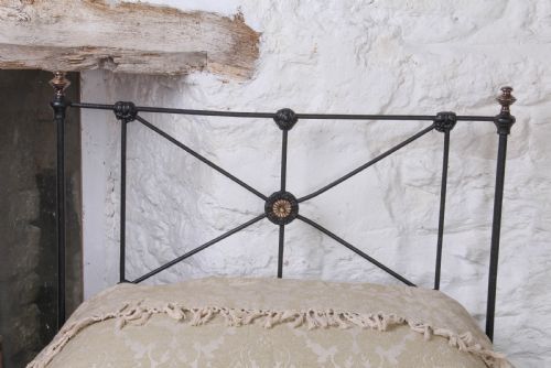 fig 2. Nice pair of single Victorian  no end beds (can be joined)