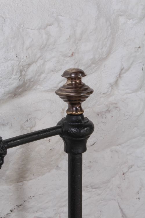 fig 3. Nice pair of single Victorian  no end beds (can be joined)