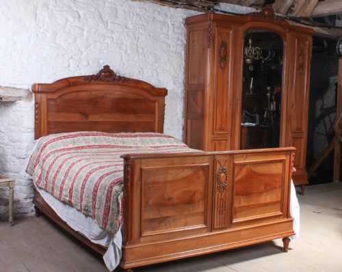 Solid Cherry King Size Bed (Matching Armoire Separate)