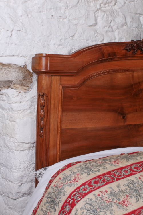 fig 4. Solid cherry king size bed (matching armoire separate)
