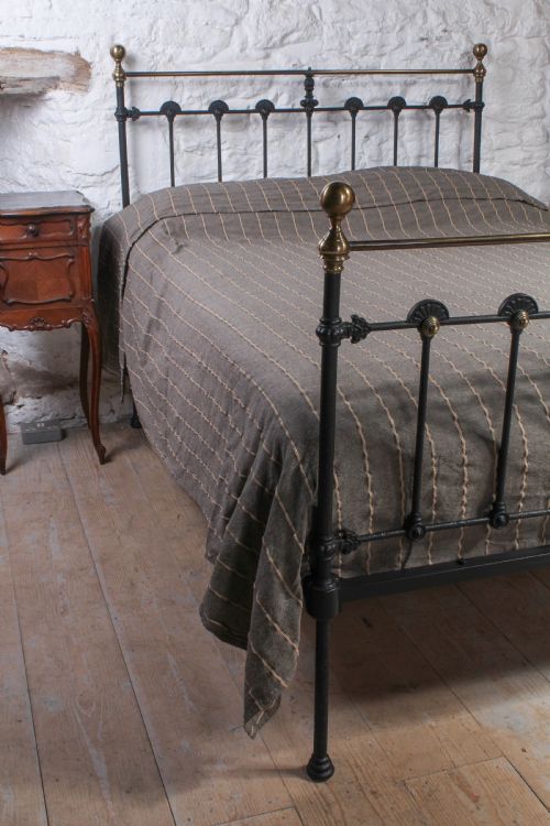 fig 2. Individual Classic Victorian double bed