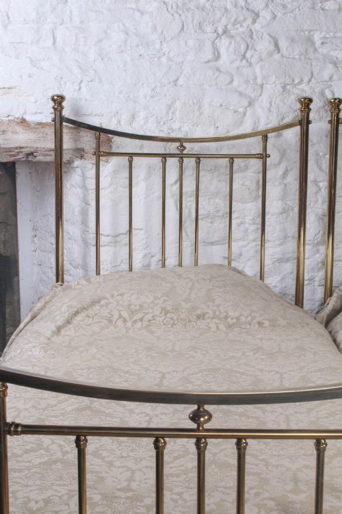 fig 2. Elegant simple pair of Edwardian brass single beds 
