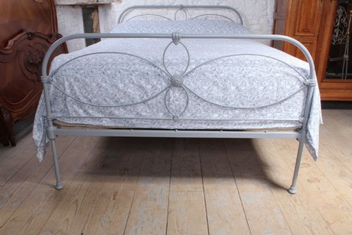 fig 1. Nice all iron Victorian Irish king size bed