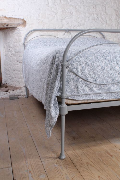 fig 2. Nice all iron Victorian Irish king size bed