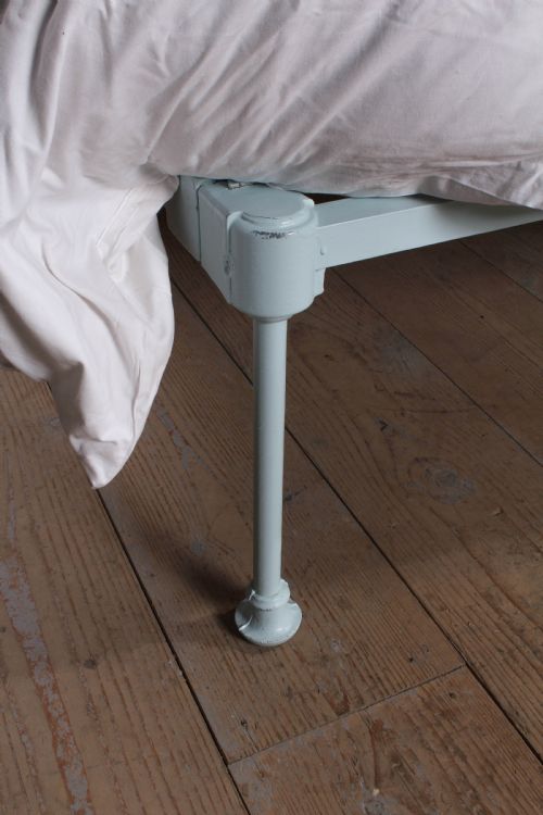 fig 1. Pretty pair of forged iron no end single beds (can be joined)