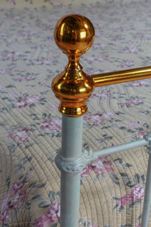 fig 1. Striking classic Victorian brass and iron double bed