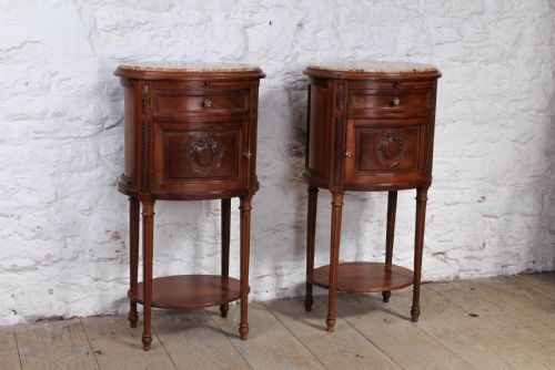 Beautiful Pair of Rare Oval Walnut Bedsides