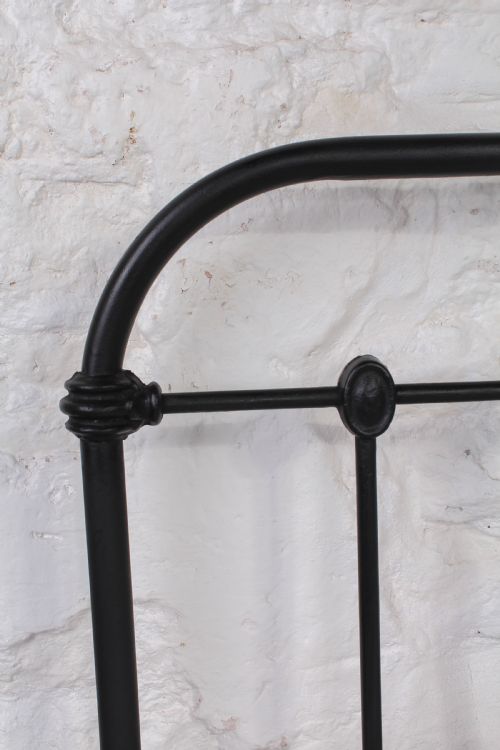 fig 3. Fashionably simple French all iron king size no end bed